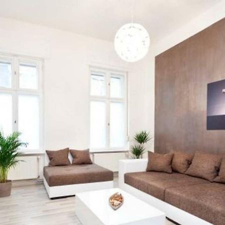 The Hidden Pearl Apartment Berlin Exterior foto